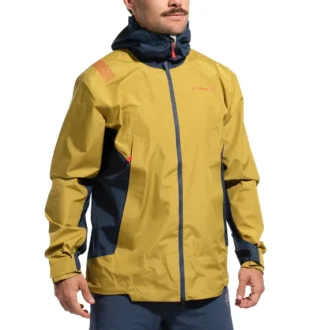 Découvrez la veste Shell Jkt M